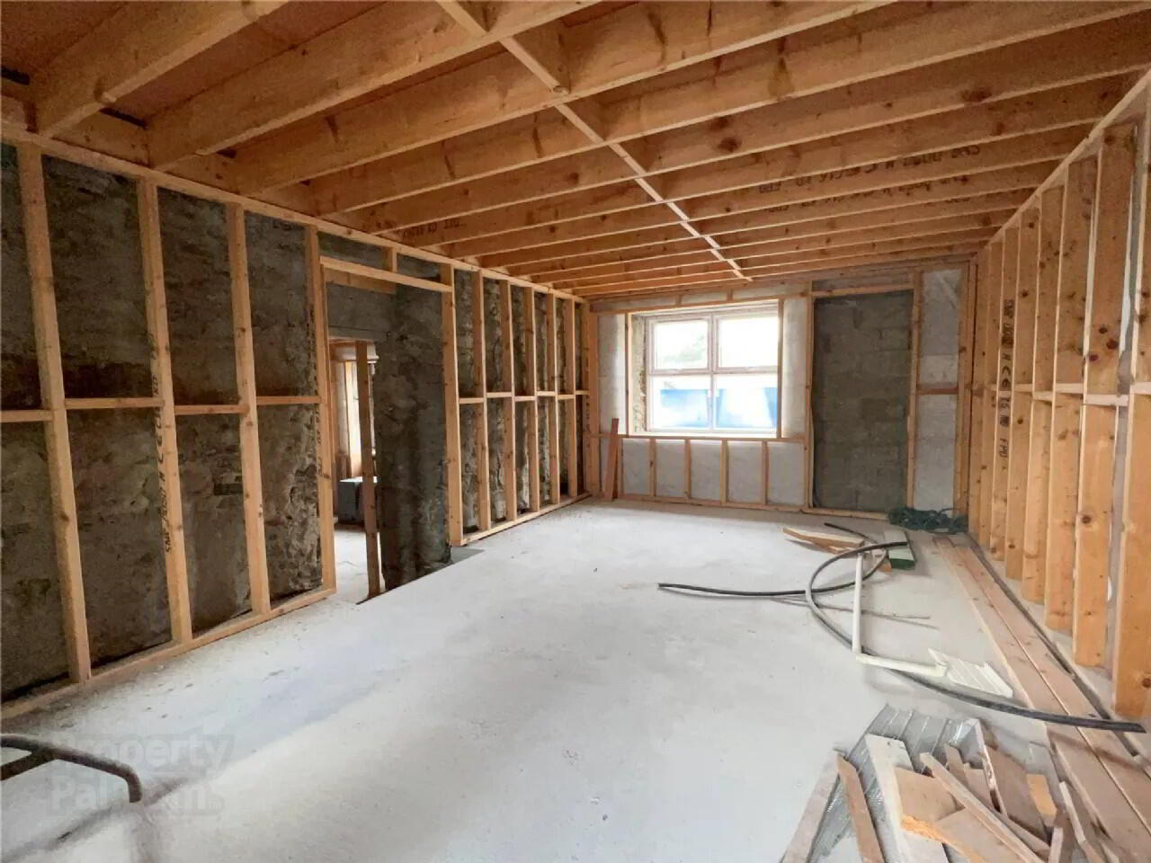 Main St 10 of 19