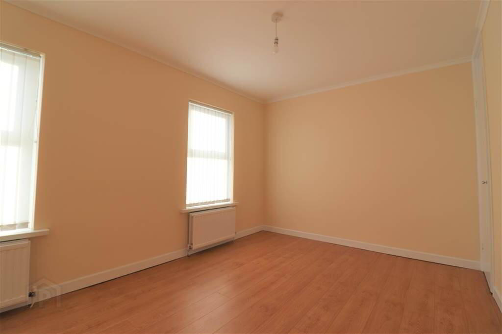 4 Rathvarna Avenue 6 of 11