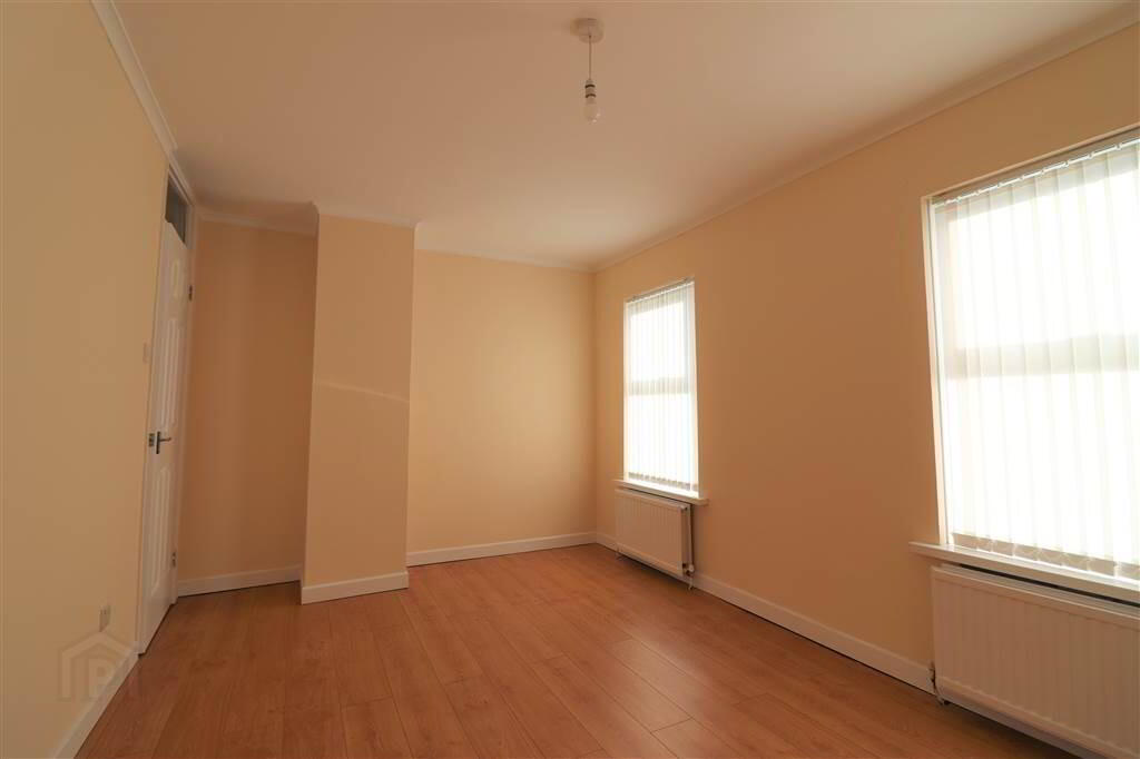 4 Rathvarna Avenue 7 of 11