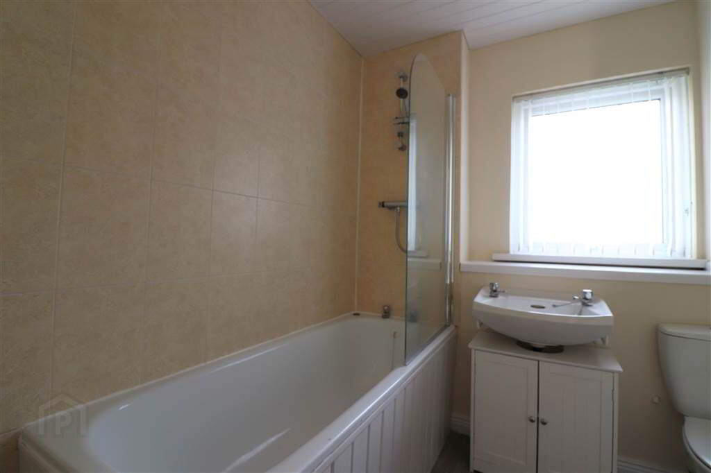 4 Rathvarna Avenue 8 of 11