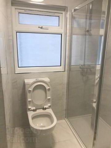 Flat 3, 17-19 Fitzroy Ave 5 of 5