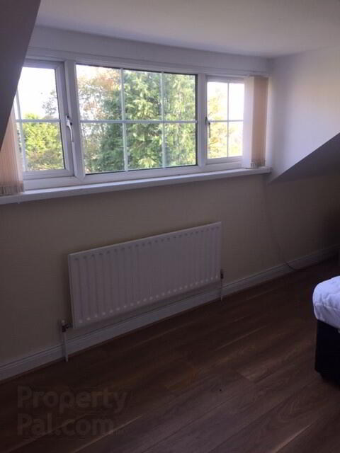 ***student Let***, 7 Stewarts Terrace 8 of 15