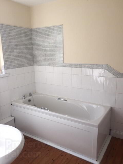 ***student Let***, 7 Stewarts Terrace 13 of 15