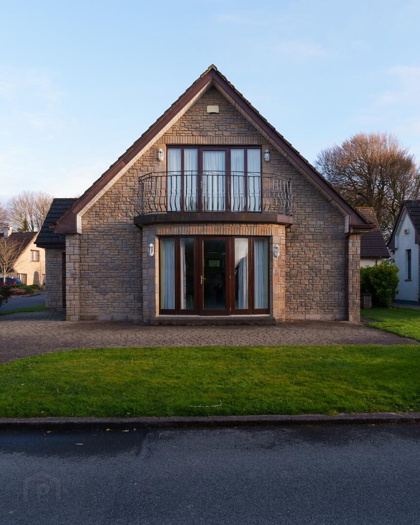 68 Renville Village