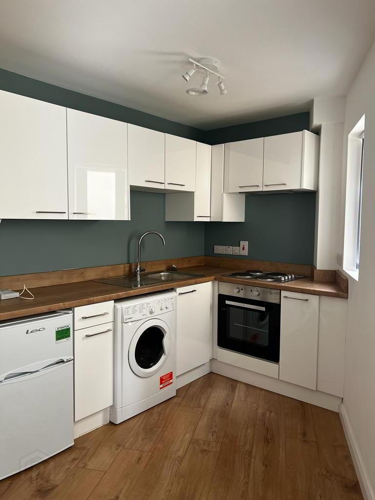 Unit 7, 4 Central Street 3 of 9