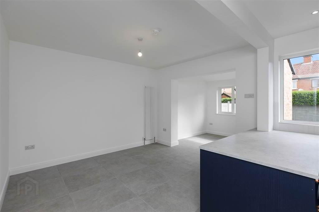 24 Clonallon Park