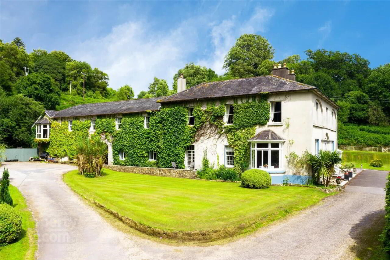 Ballyrafter House On, C 14acres