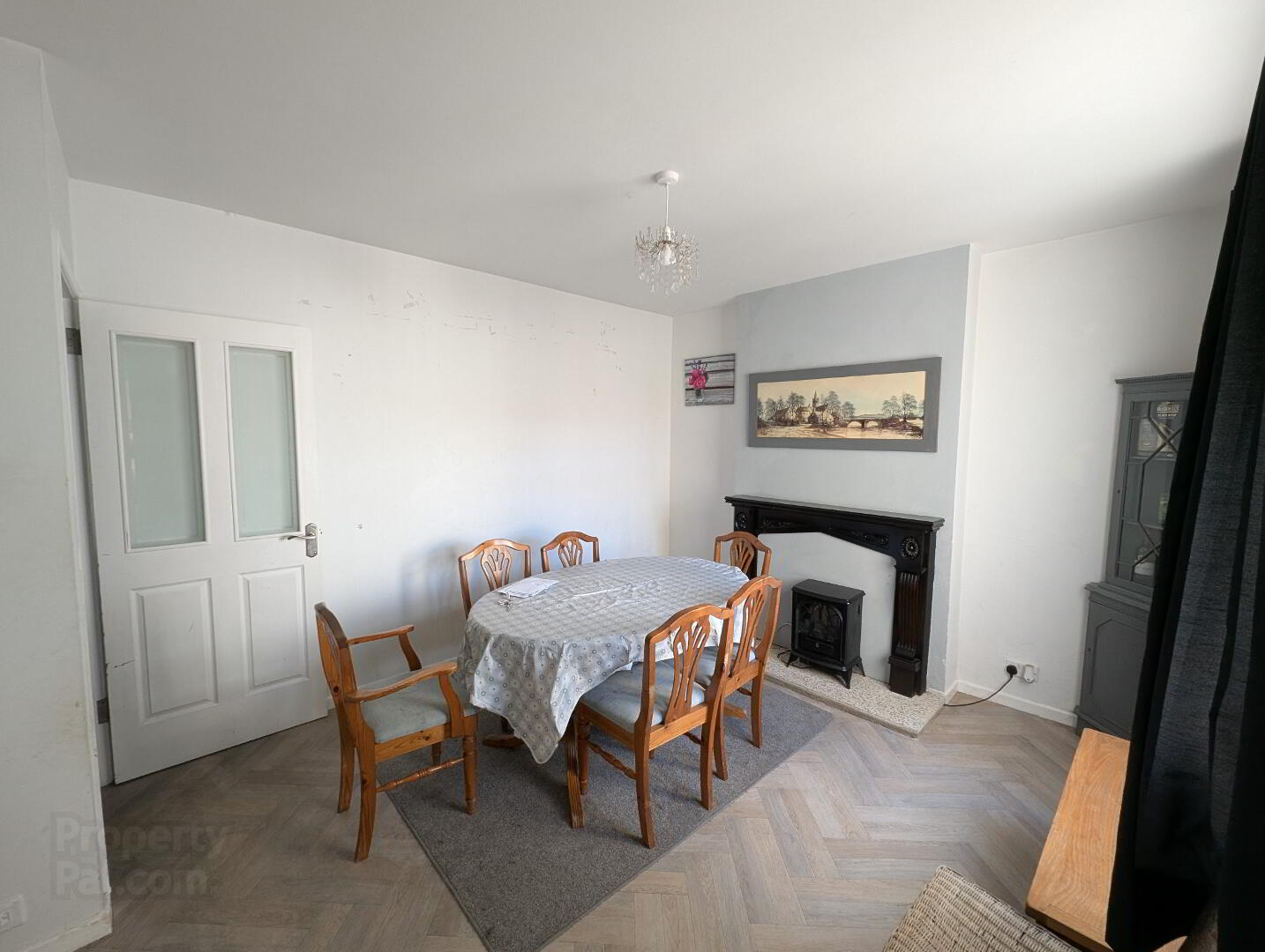 6 Tavanagh Gardens 3 of 9
