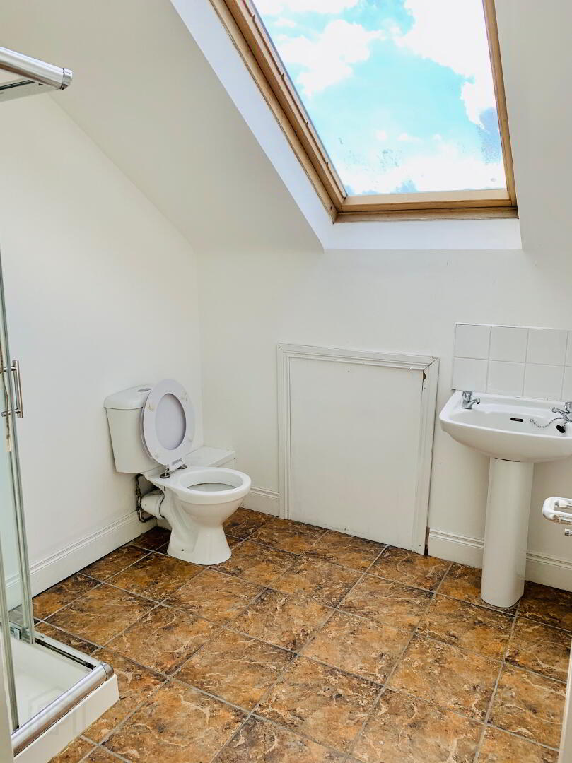Wolseley Street, Room 2 10 of 12