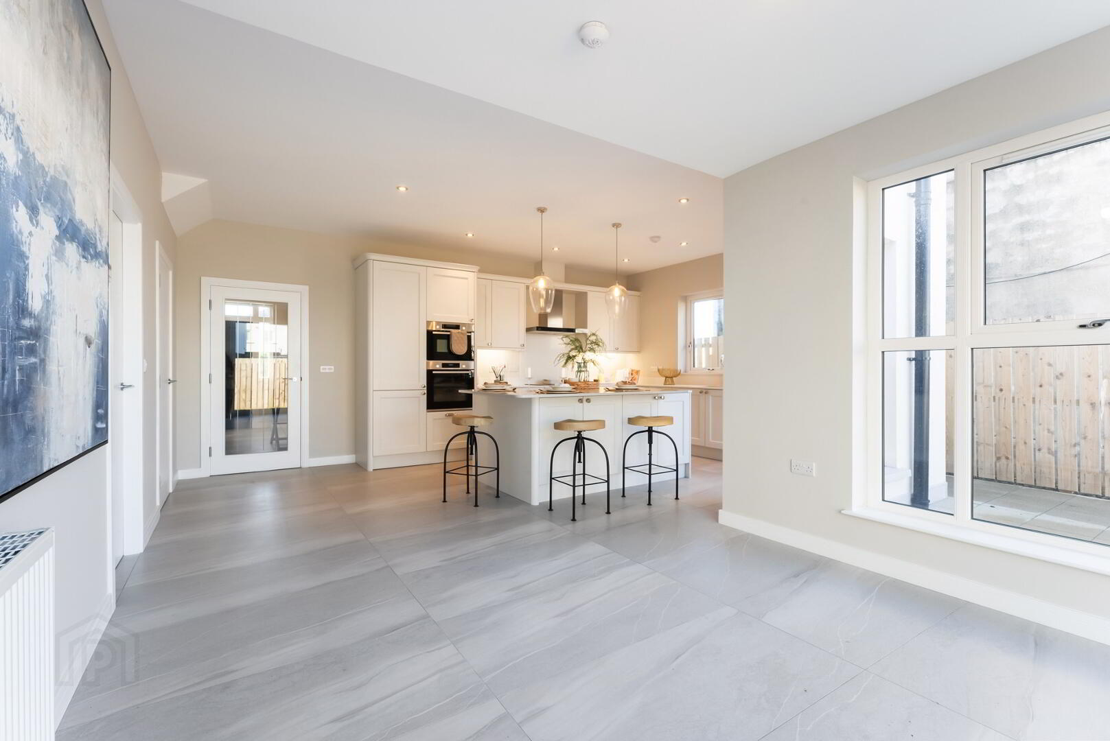 The Elmcroft 6 of 73