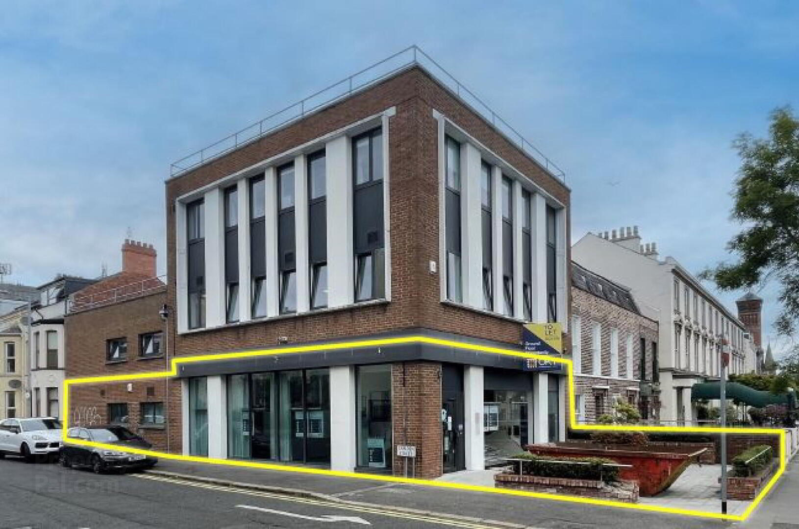 49-51 University Road 1 of 2