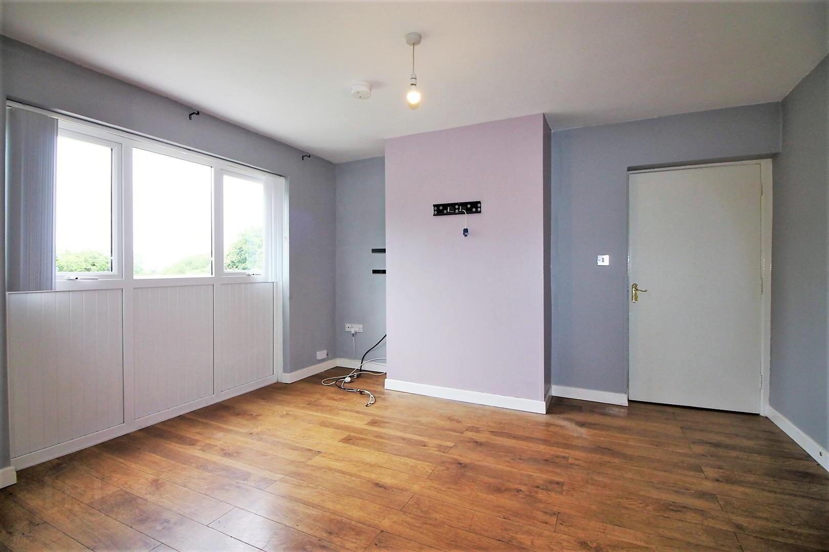10 Somerset Parade