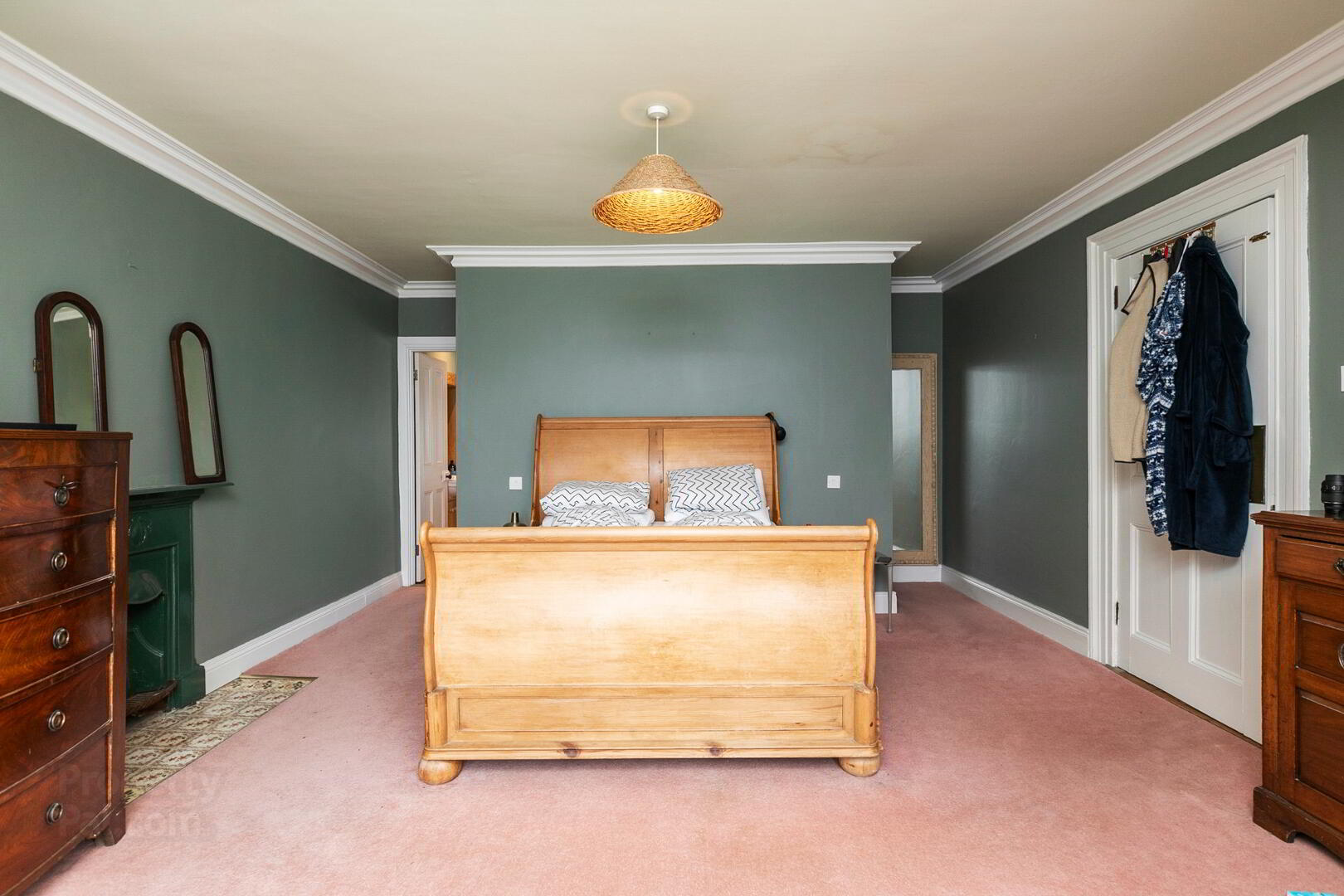 Ballyhenry House, 3 Loughshore Road 7 of 19