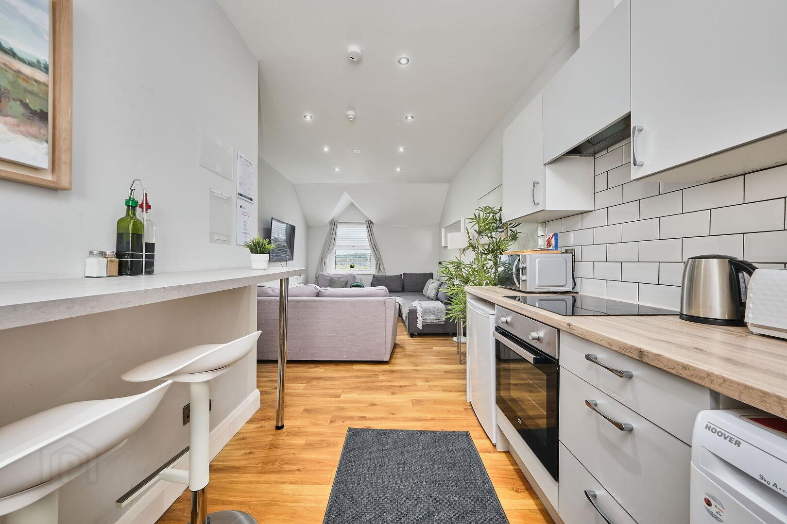 5 Dunluce Park (from Sept 2025), 48 Eglinton Street 6 of 44