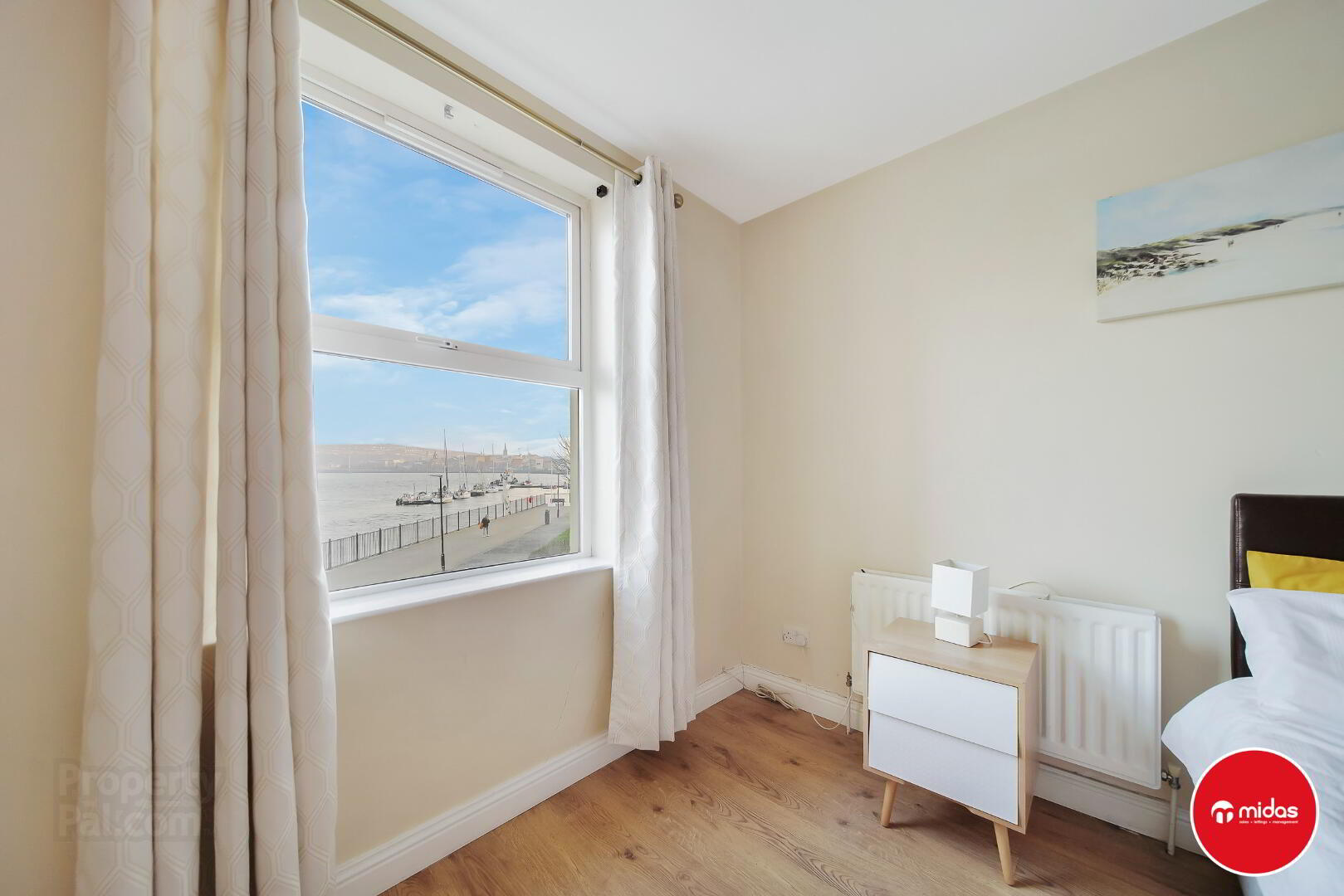 Foyle View Apartments 11 of 15