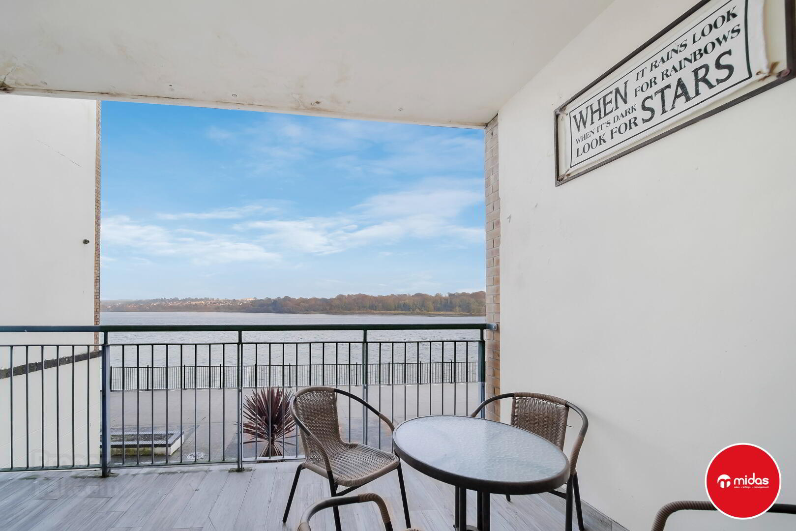 Foyle View Apartments 14 of 15