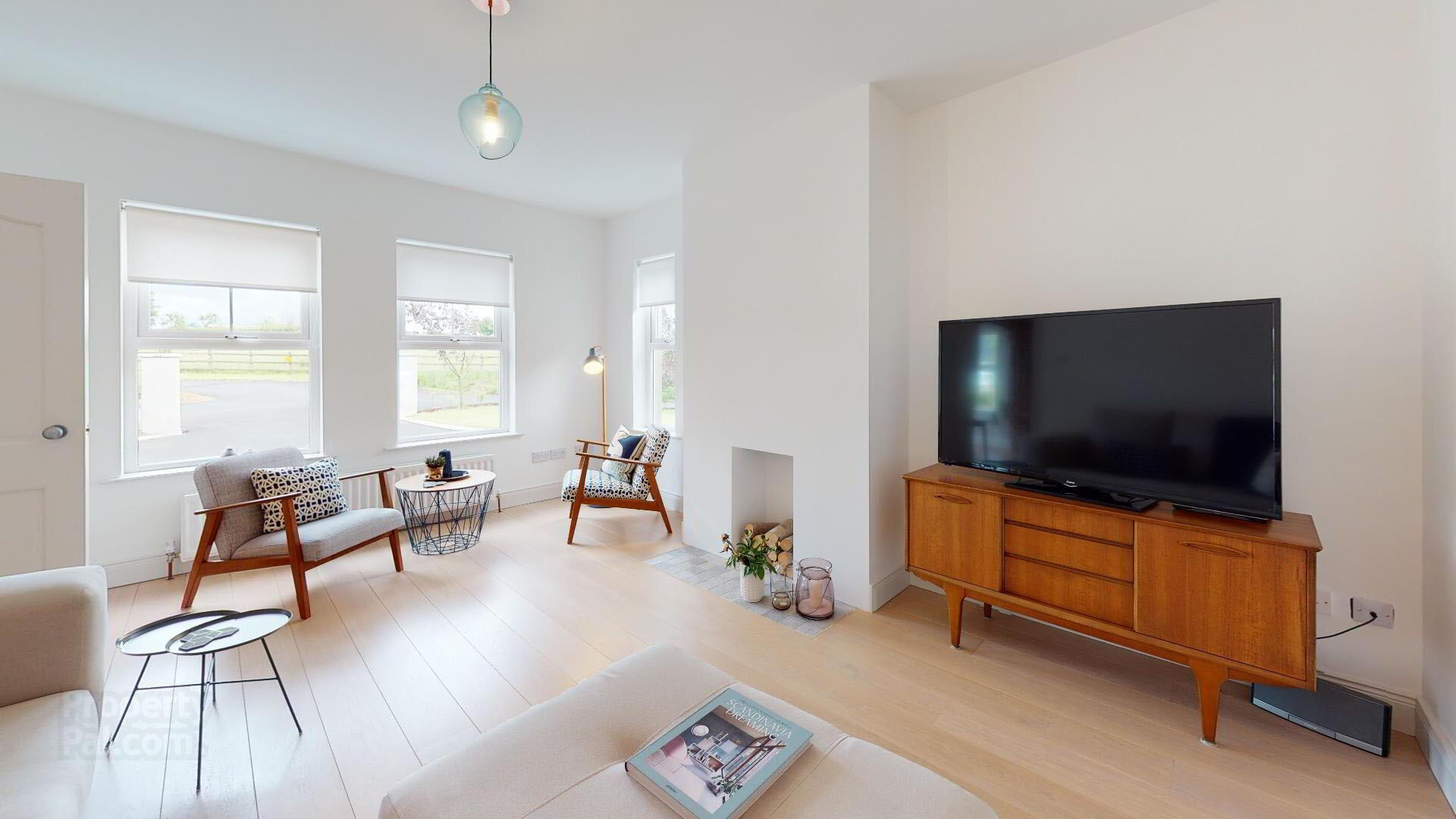 231 Drumsurn Road 2 of 25