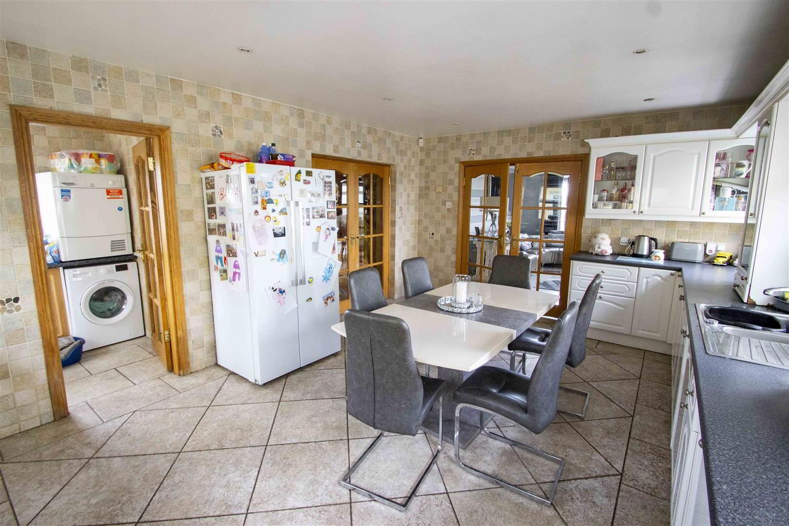 30 Dundrod Road