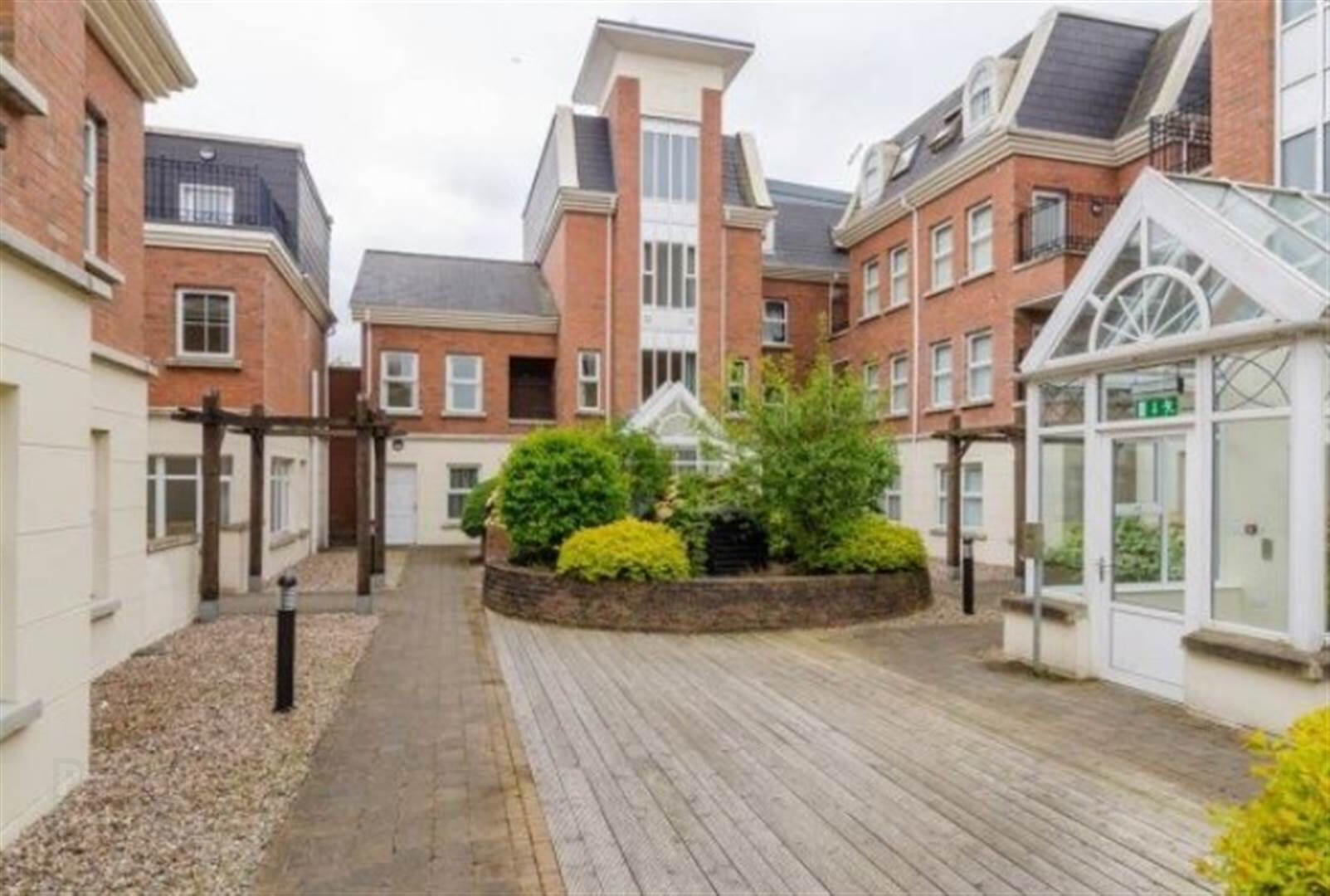 36 Ashley Courtyard, 1a Fane Street 10 of 11