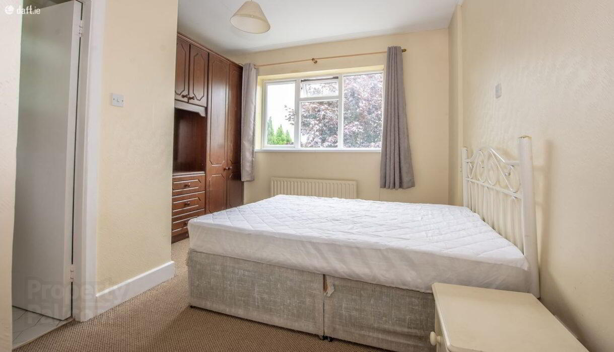 Kilbrien House, Cork Road 19 of 40
