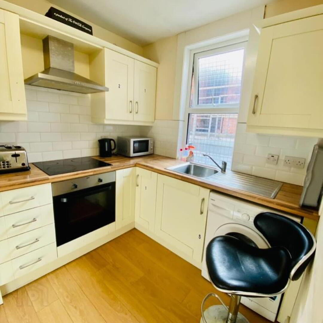 Lisburn Road, Room 1 10 of 14