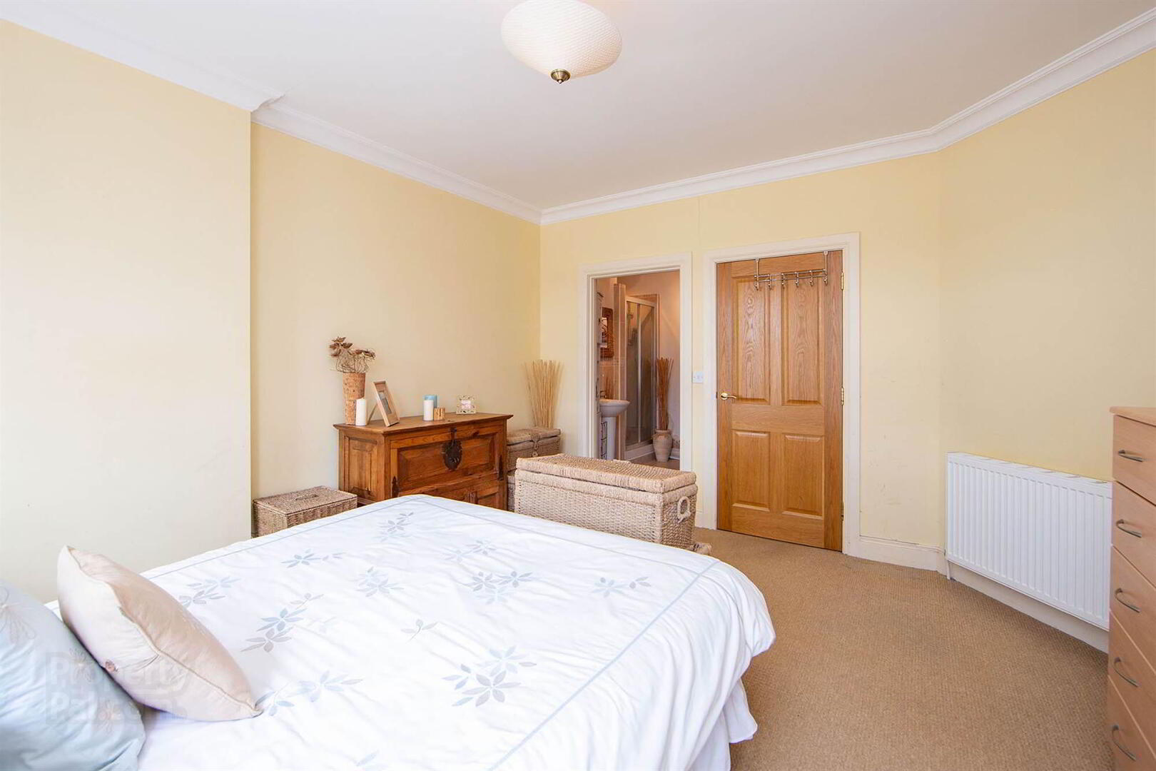 67a Warren Road 9 of 12