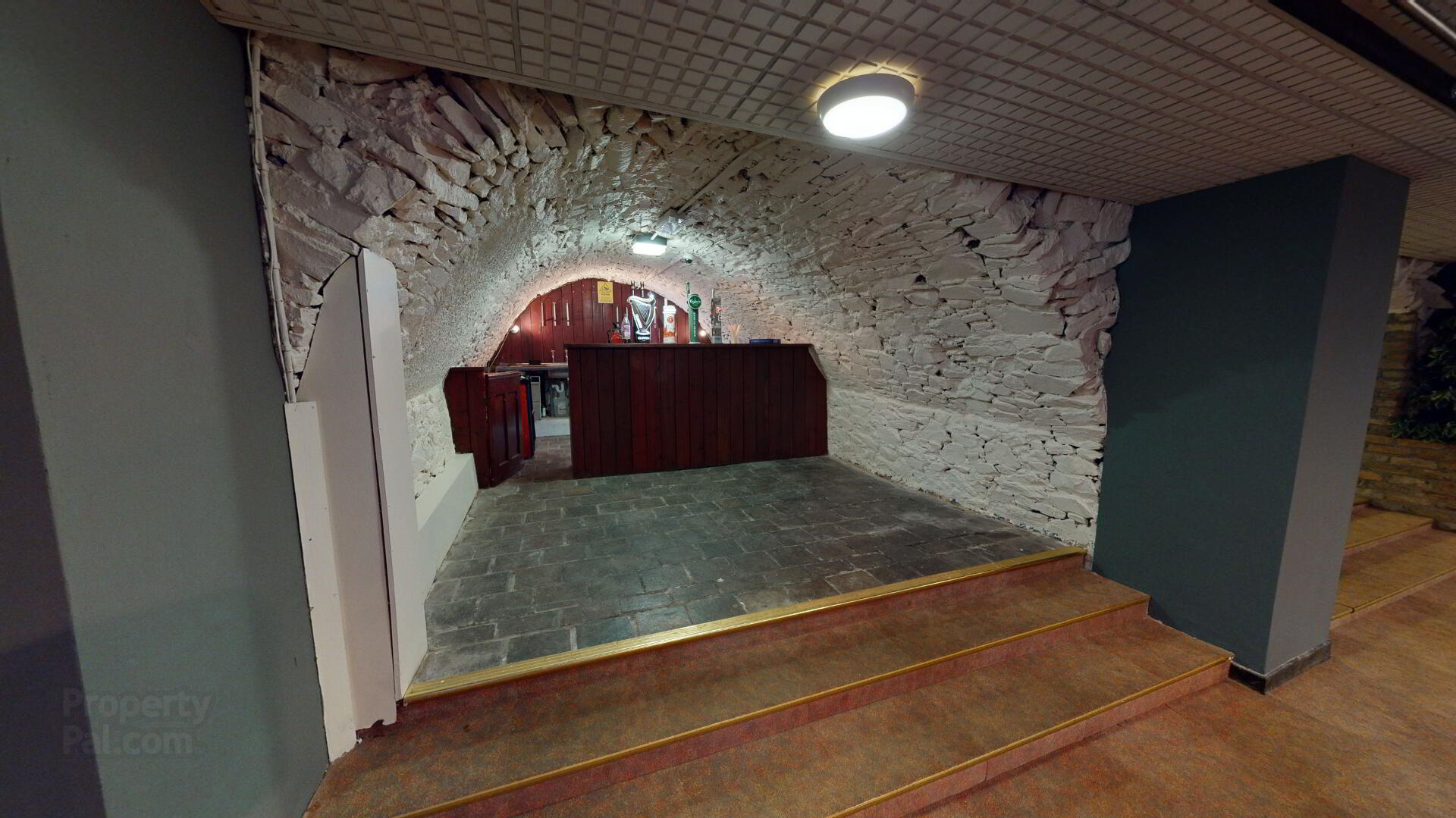 Milltown Manor Pub/Restaurant & Apartments 18 of 57