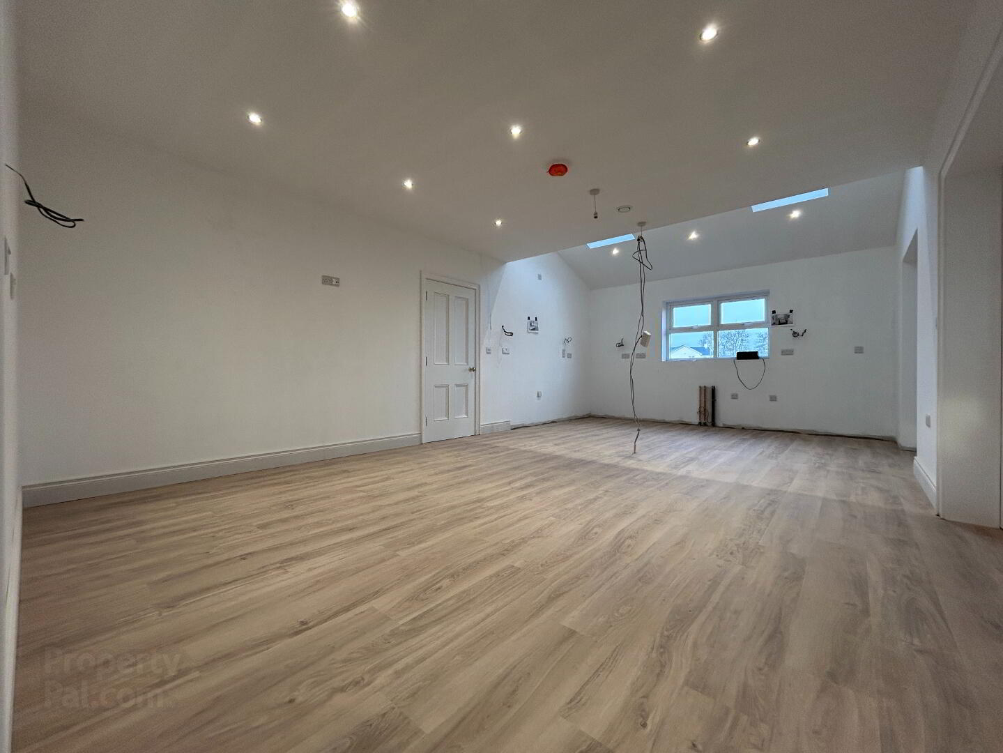 New Build & Double Garage, 108a Whitesides Road 18 of 45