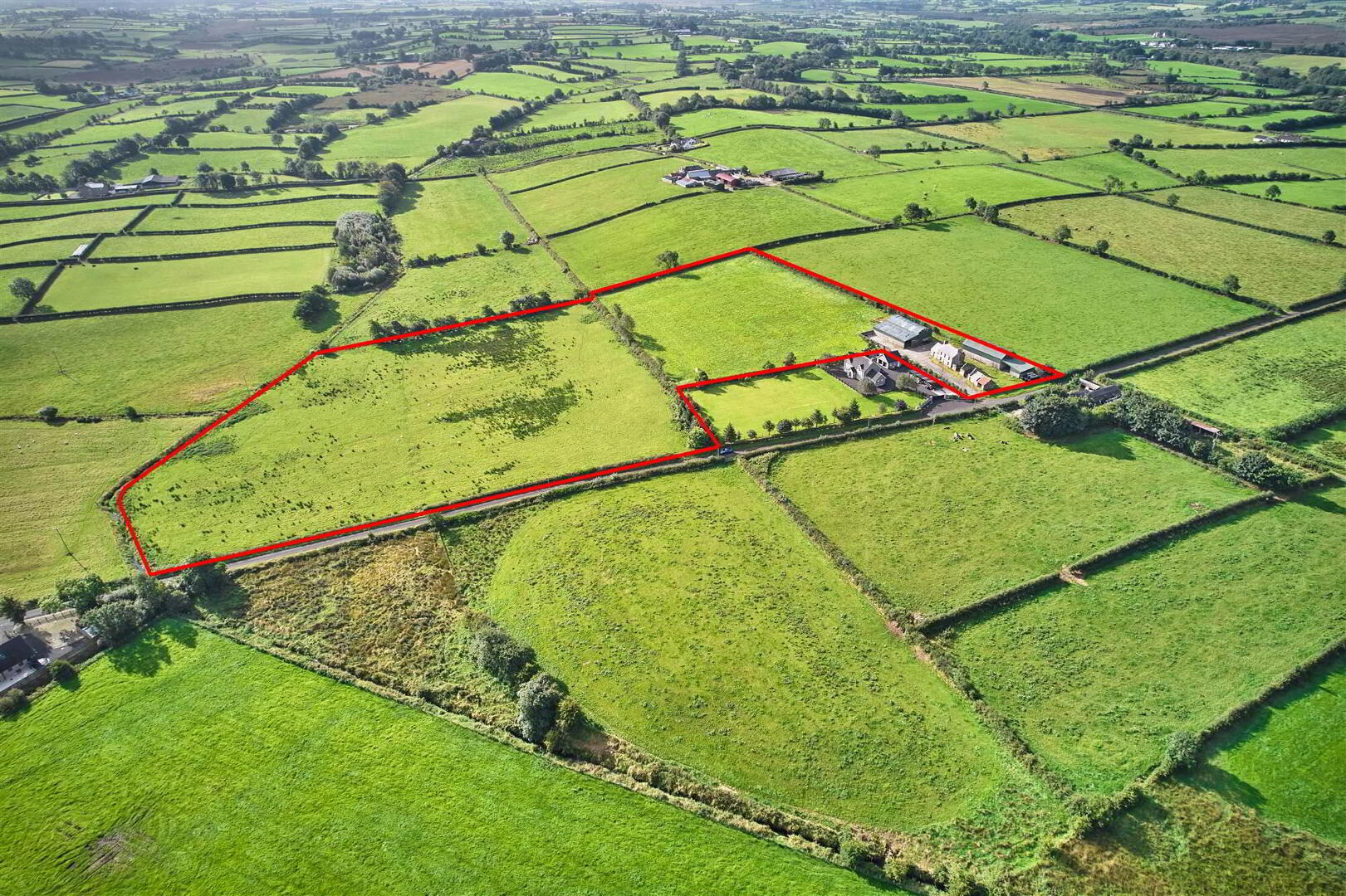 Derelict Buildings Including Large Farm Sheds And, 8 Craigatemptin Road