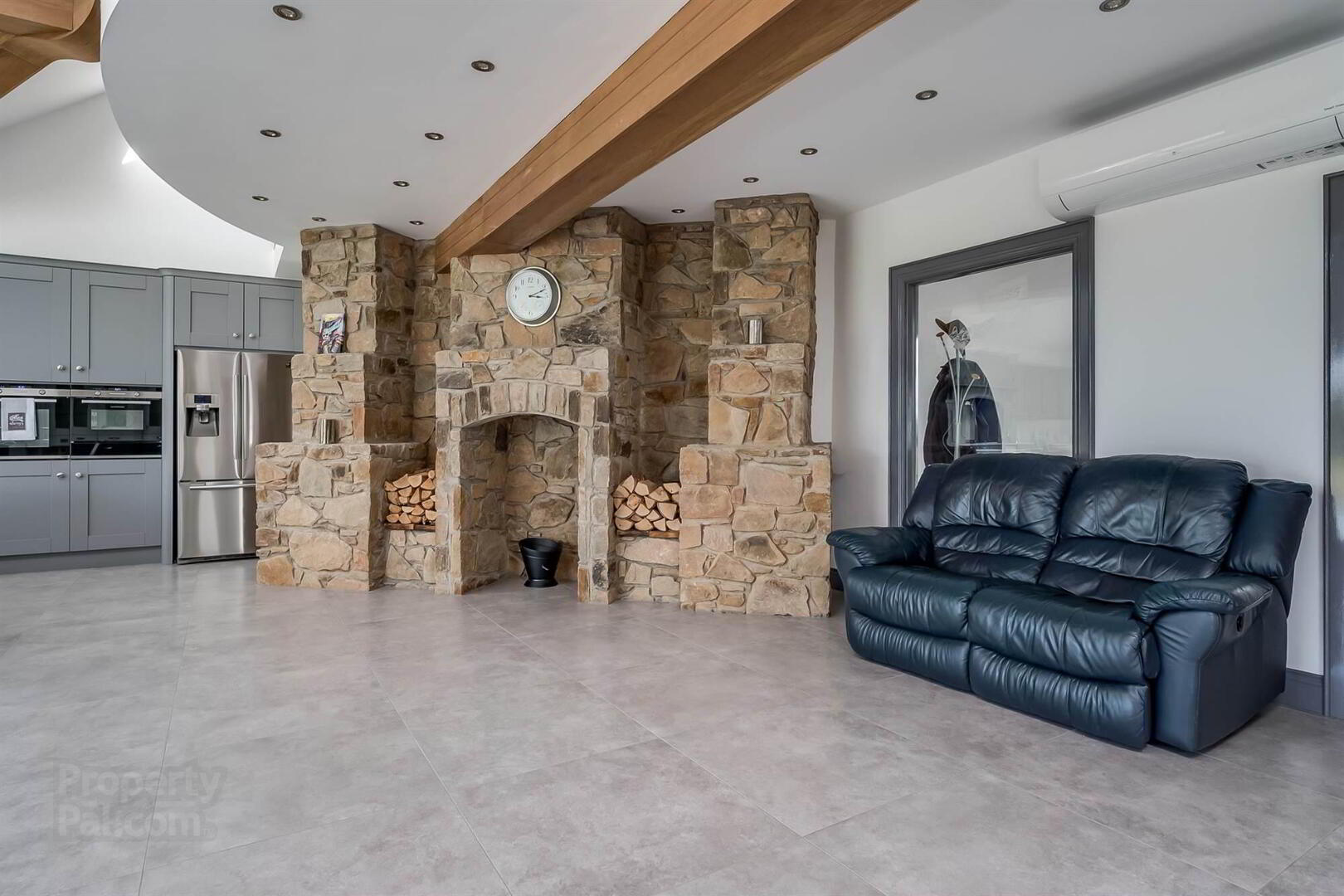 36 Stoneyford Road 9 of 26