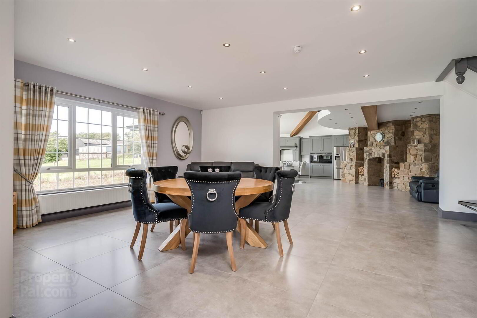 36 Stoneyford Road 11 of 26