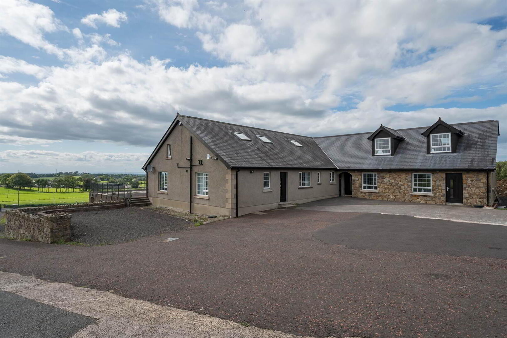 36 Stoneyford Road 23 of 26