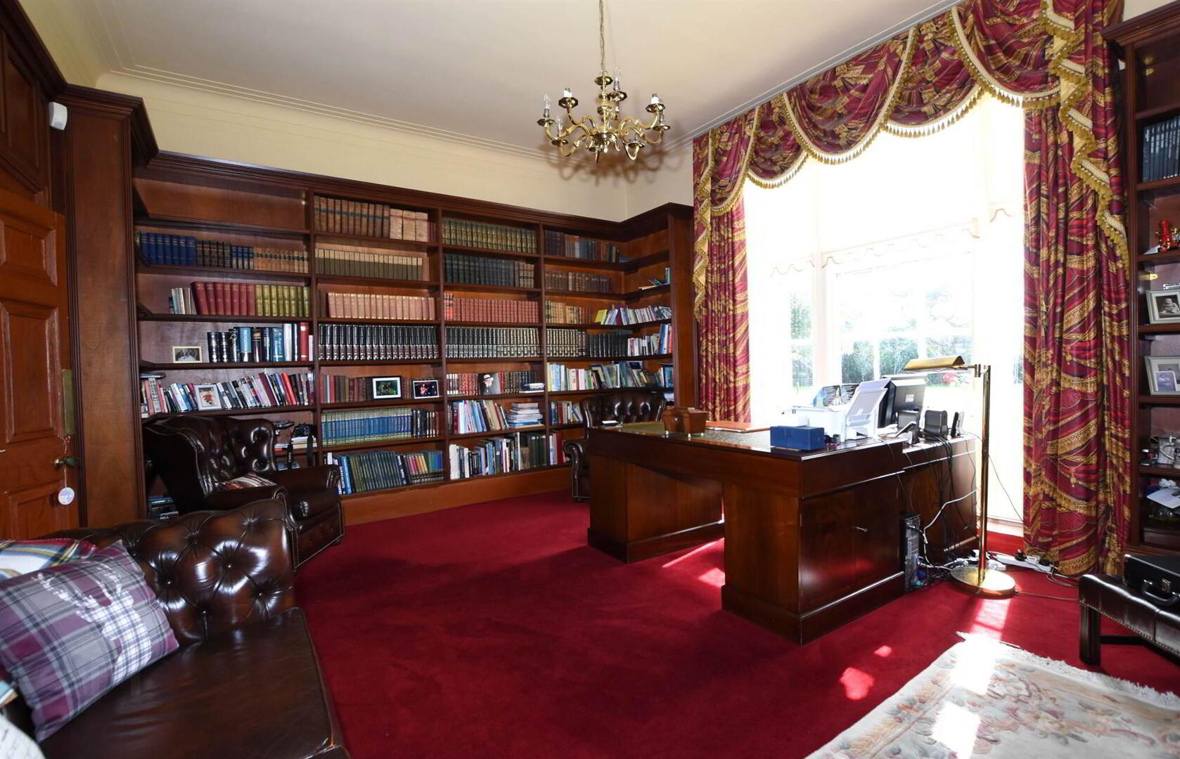 St John's House, 65 Point Road 17 of 52