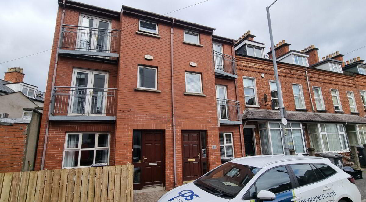 43 Claremont Street 1 of 19