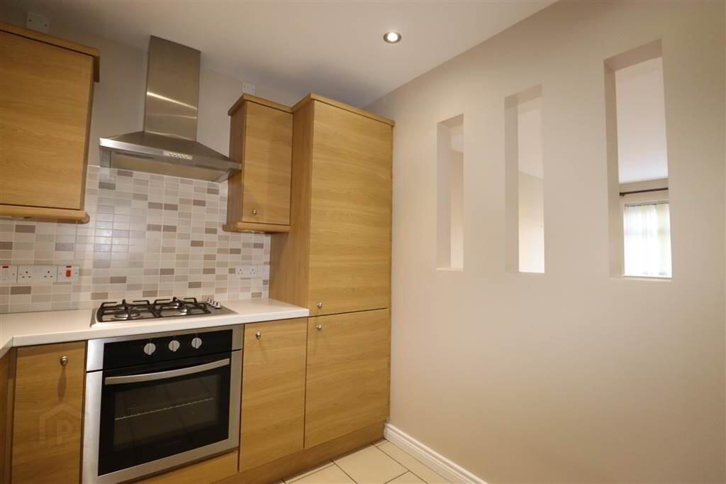 18 The Wallace Apartments, 30 Wallace Avenue 6 of 20