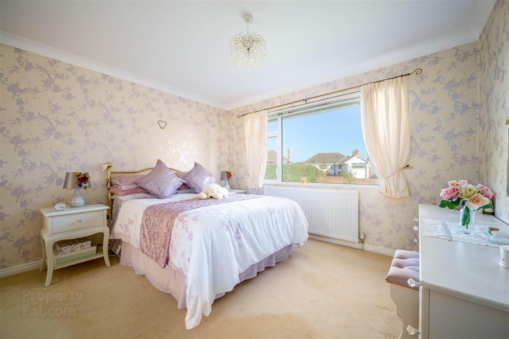 2 Leslie Hill Crescent 12 of 21