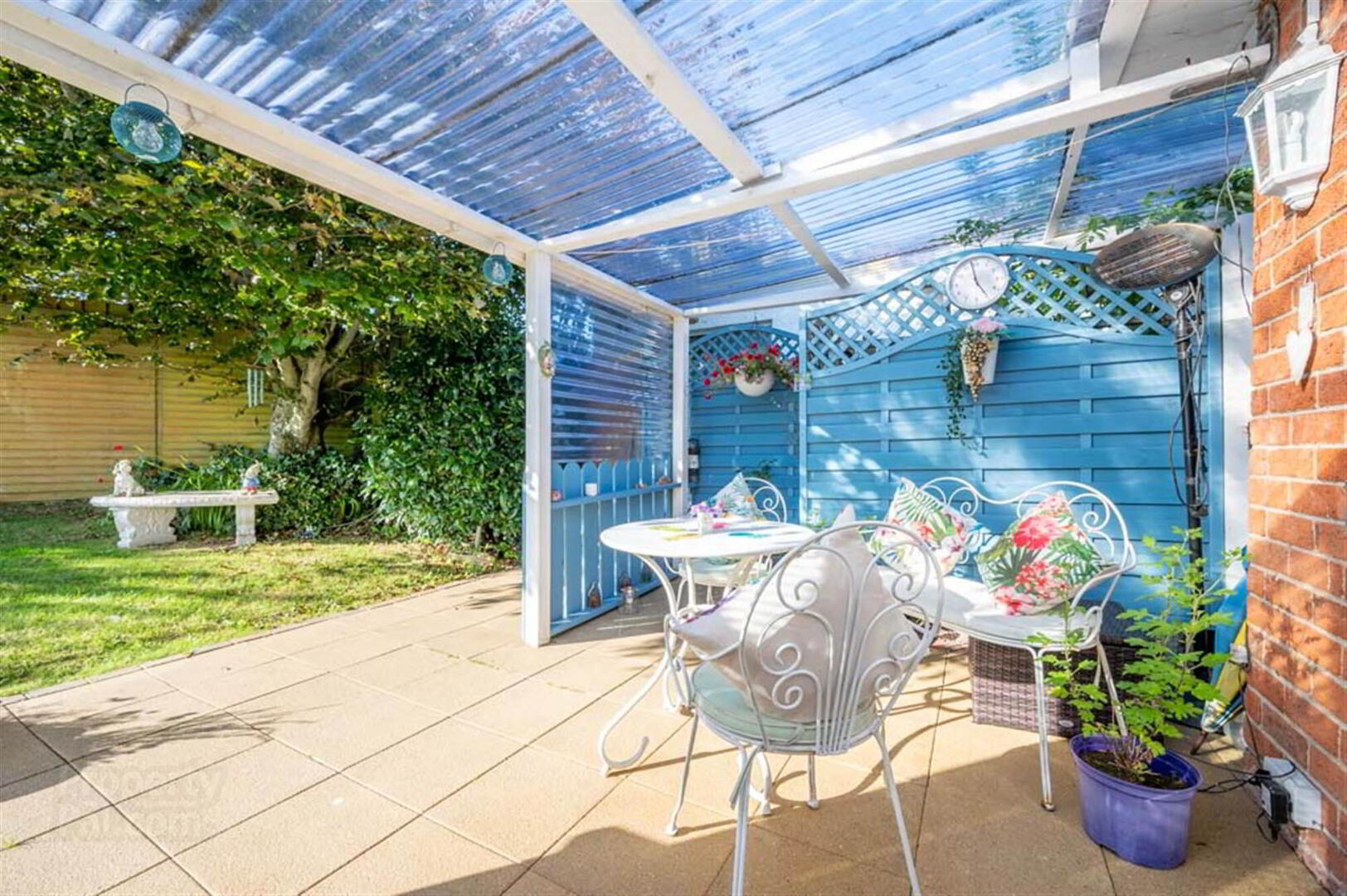 2 Leslie Hill Crescent 18 of 21