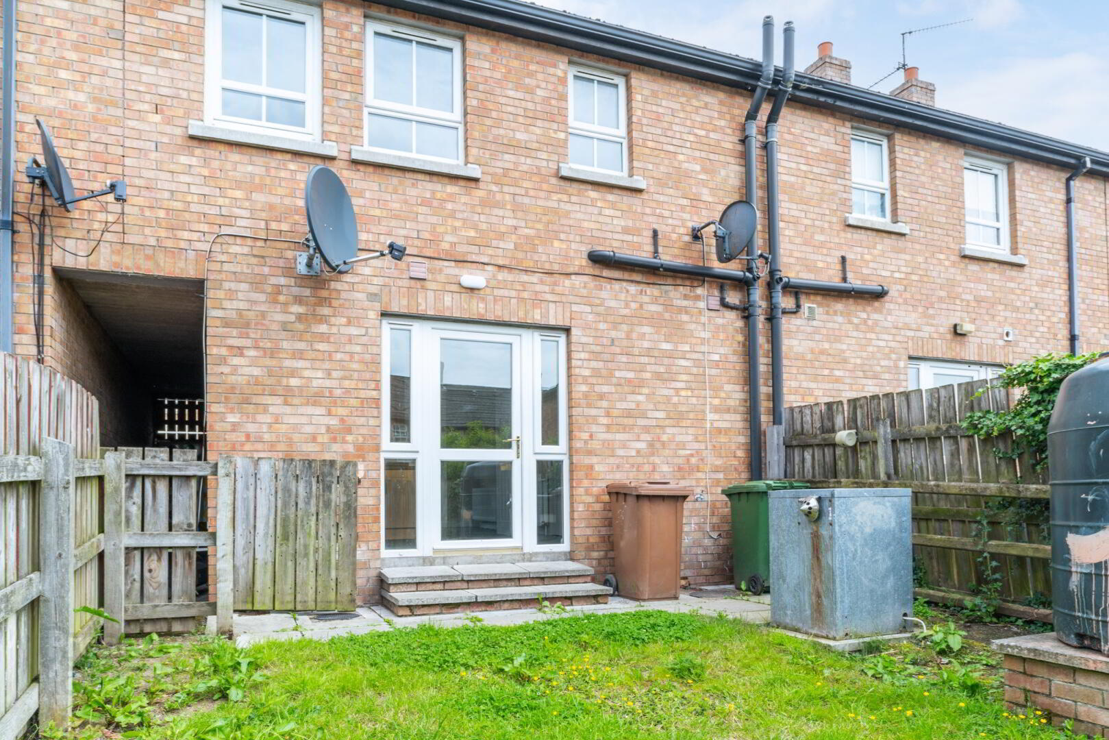 61 Castle Lane Mews 12 of 12