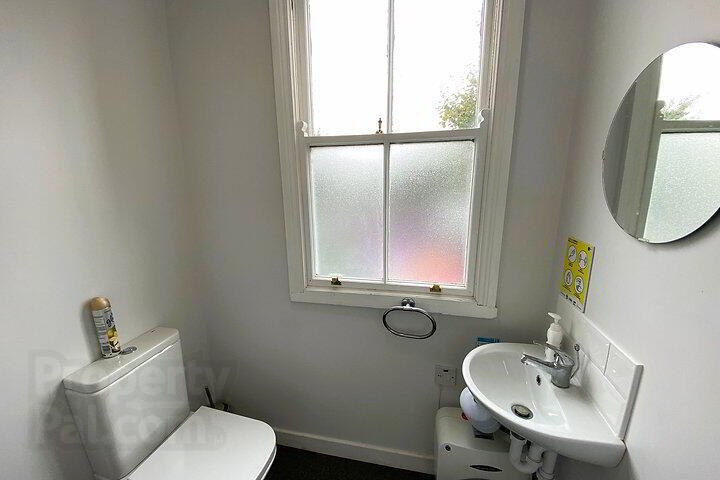 Top Floor, 8 Fair Street 6 of 9