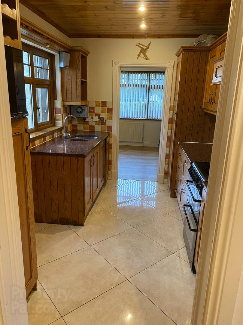 1 Riverview Drive 7 of 21
