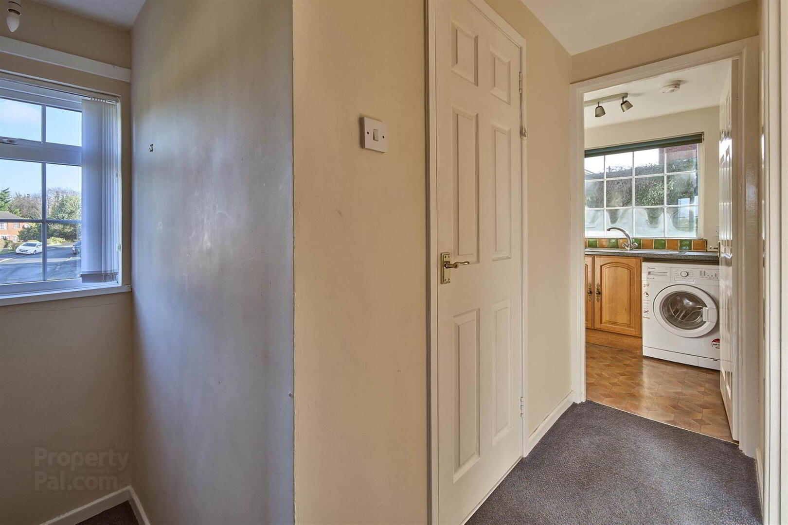 16a Strathearn Court 4 of 11