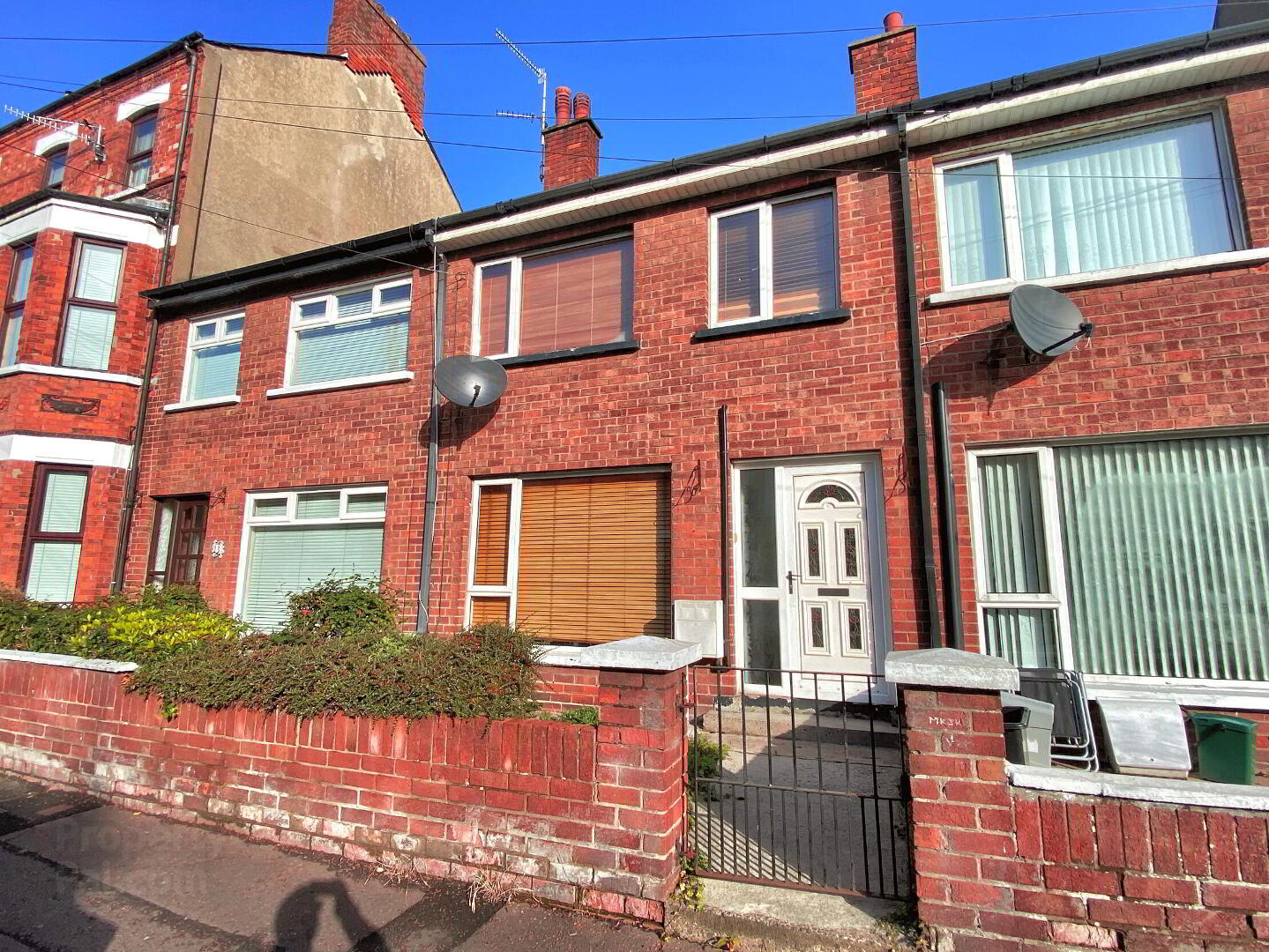 property description image