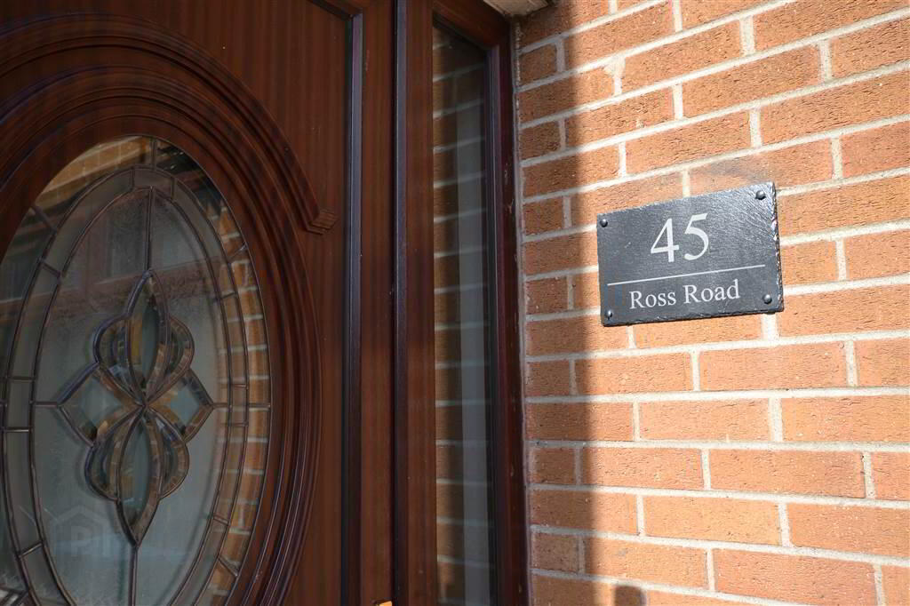 45 Ross Road