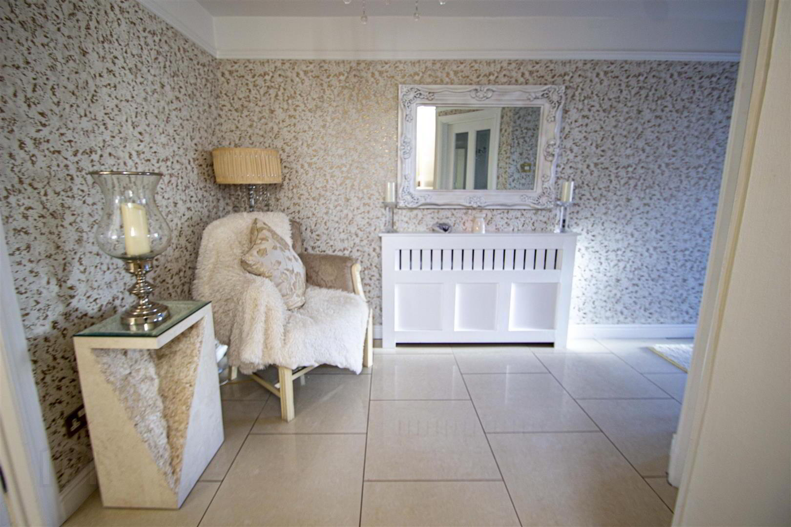 71 Garnock Hill 4 of 33
