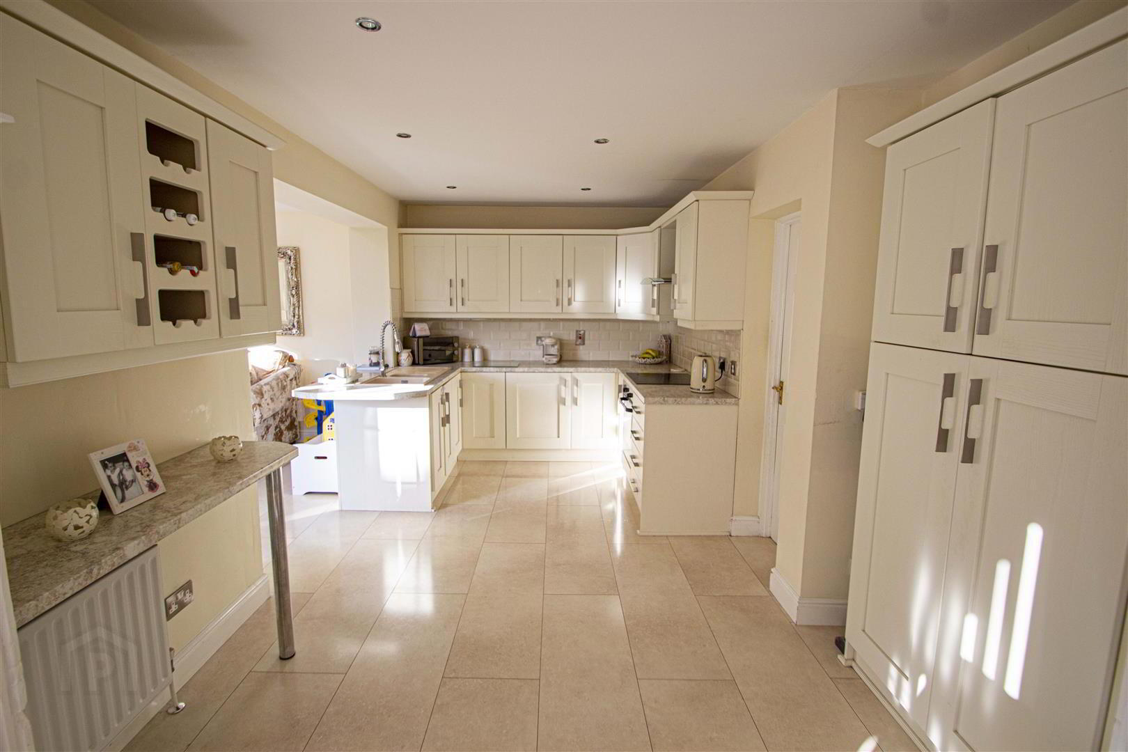 71 Garnock Hill 9 of 33