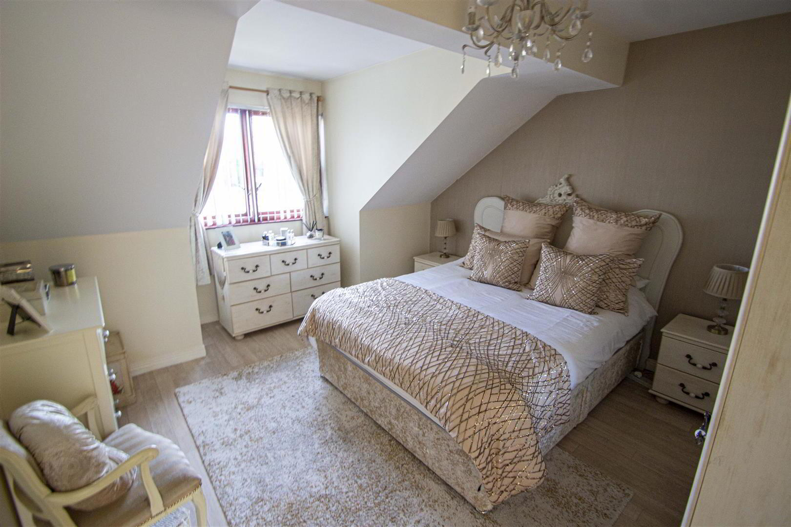 71 Garnock Hill 16 of 33