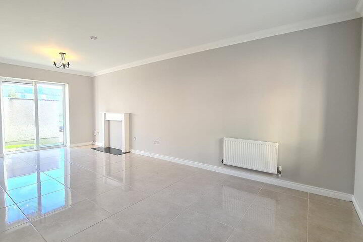 Apartment 1 Hamlet Lane House 6 of 10