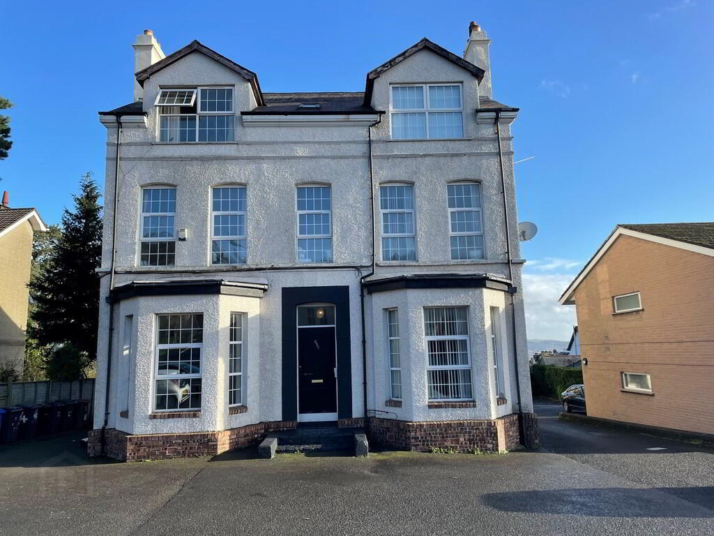 Apartment B, 695 Antrim Road