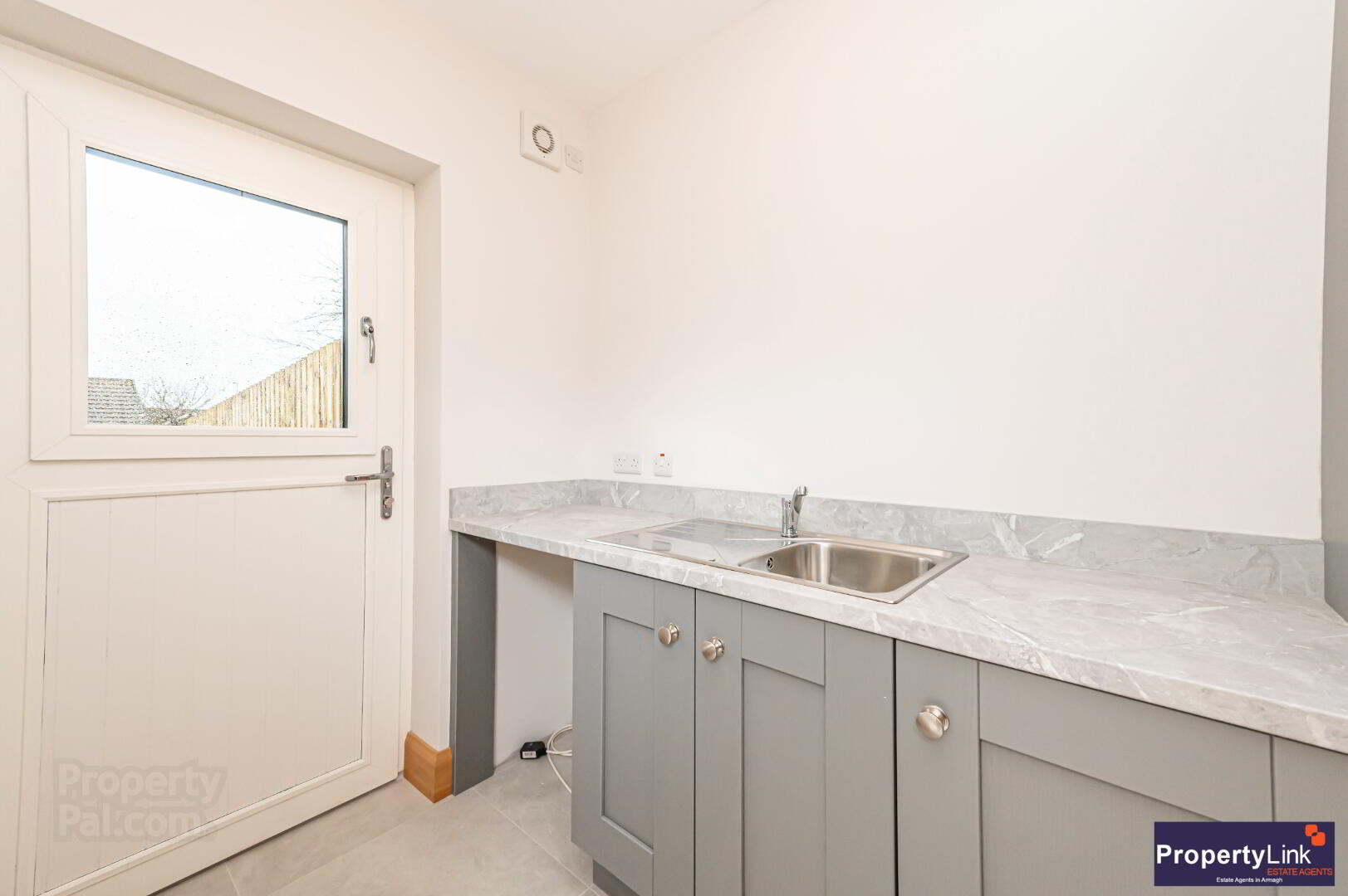House Type A & B 10 of 31