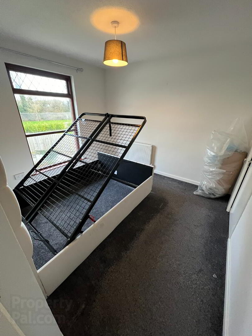 1 Meadowside 6 of 12